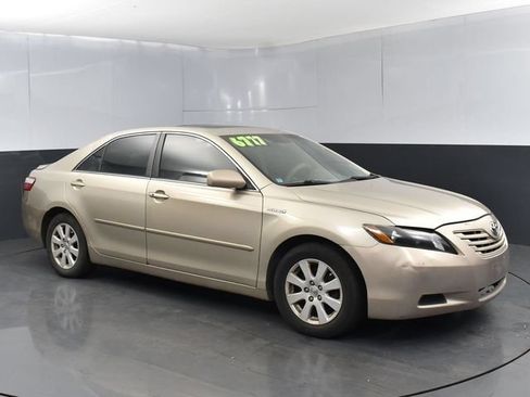 Used 2007 Toyota Camry Hybrid FWD image 2