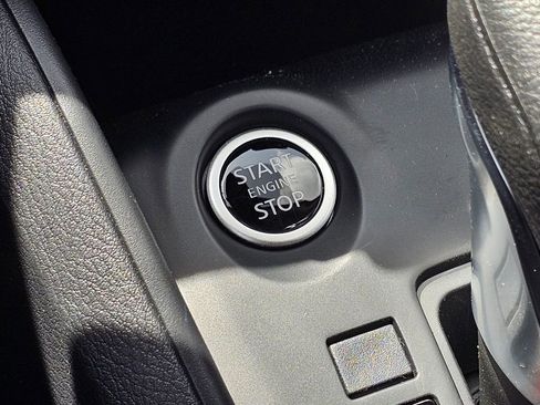 New 2025 Nissan Kicks Play S image 11