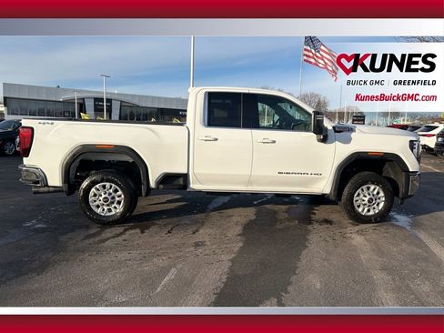 New 2026 GMC Sierra 2500 SLE image 2