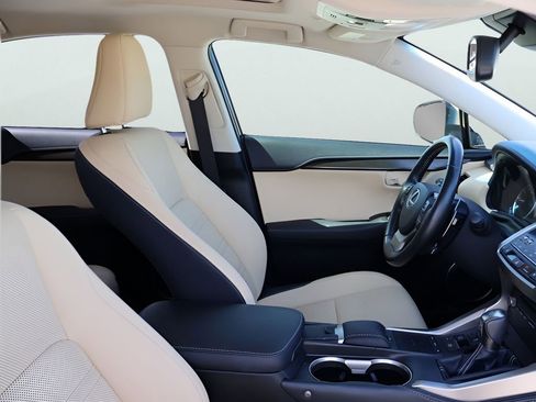 Used 2019 Lexus NX 300 AWD w/ Premium Package image 9