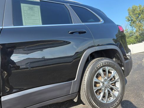 Used 2020 Jeep Cherokee Latitude Plus w/ Cold Weather Group AWD/4WD image 8