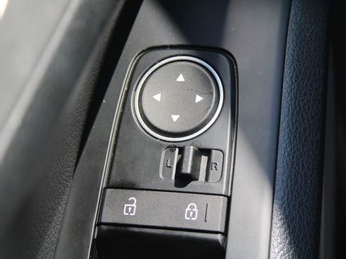 Used 2025 Kia Soul LX w/ LX Technology Package image 20