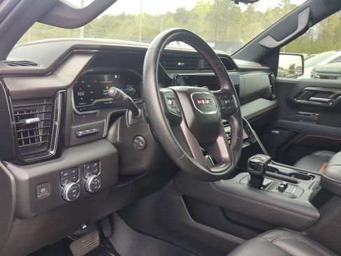 Used 2023 GMC Sierra 1500 AT4 w/ Technology Package image 14