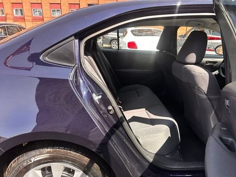 Used 2025 Toyota Corolla LE FWD image 17