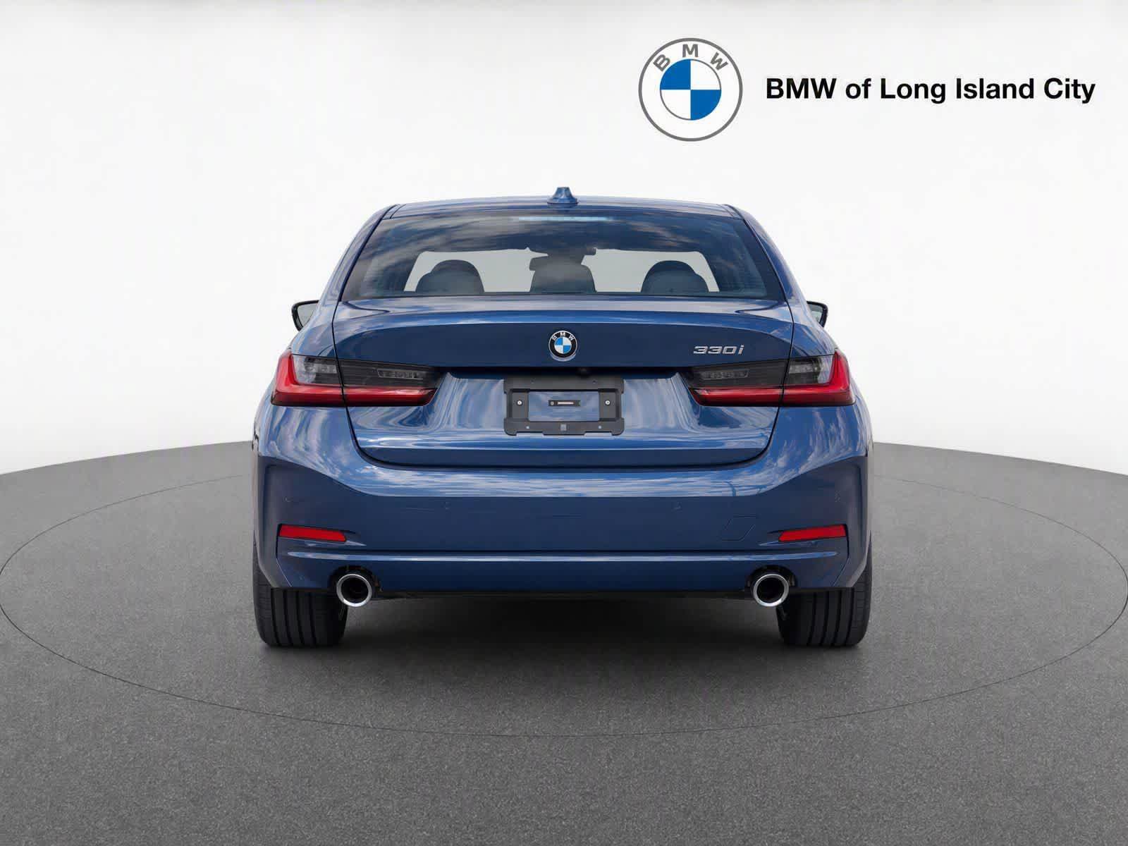 New 2026 BMW 330i xDrive Sedan w/ Premium Package AWD/4WD image 6