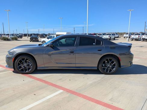 Used 2022 Dodge Charger R/T w/ Plus Group image 6
