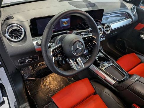 New 2025 Mercedes-Benz GLB 35 AMG 4MATIC image 3