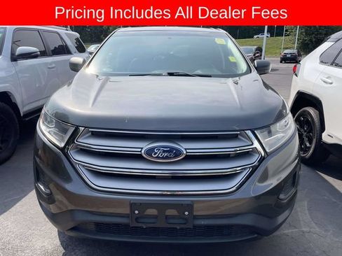 Used 2018 Ford Edge SE FWD image 12