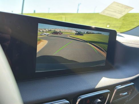 New 2026 Nissan Sentra SV w/ SV Convenience Package FWD image 25