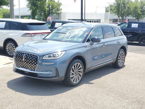 Certified 2023 Lincoln Corsair Reserve w/ Equipment Group 201A AWD/4WD image 2