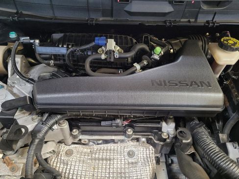 Used 2018 Nissan Rogue SV FWD image 30