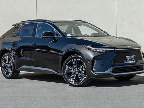 Used 2024 Toyota bZ4X Limited w/ Weather Package image 20