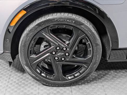 Used 2024 Chevrolet Equinox EV RS w/ Active Safety Package 3 FWD image 35