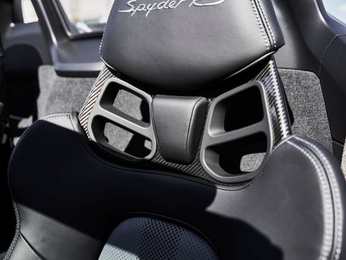 Used 2025 Porsche 718 Boxster Spyder RS RWD image 51