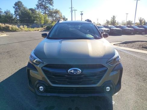 Certified 2025 Subaru Outback Premium w/ Popular Package #1A AWD/4WD image 8