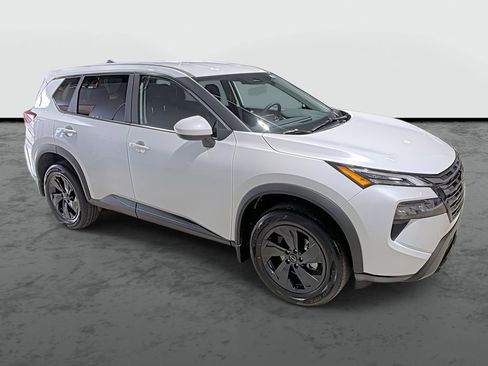 New 2026 Nissan Rogue SV w/ Cold Weather Package AWD/4WD image 5