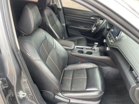 Used 2020 Nissan Altima 2.5 SR image 45