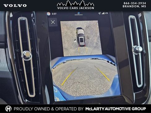 New 2026 Volvo XC40 B5 Plus w/ Protection Package Premier AWD/4WD image 11