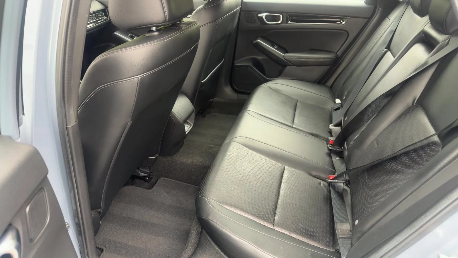 Used 2022 Honda Civic Sport Touring image 11