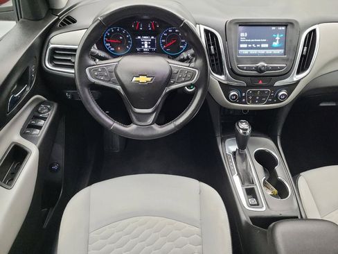 Used 2018 Chevrolet Equinox LT FWD image 22