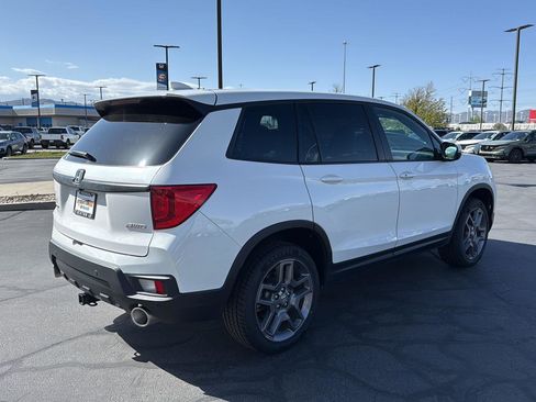 Certified 2023 Honda Passport EX-L image 8