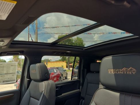 New 2026 Chevrolet Suburban High Country w/ Sun And Tow Package image 19