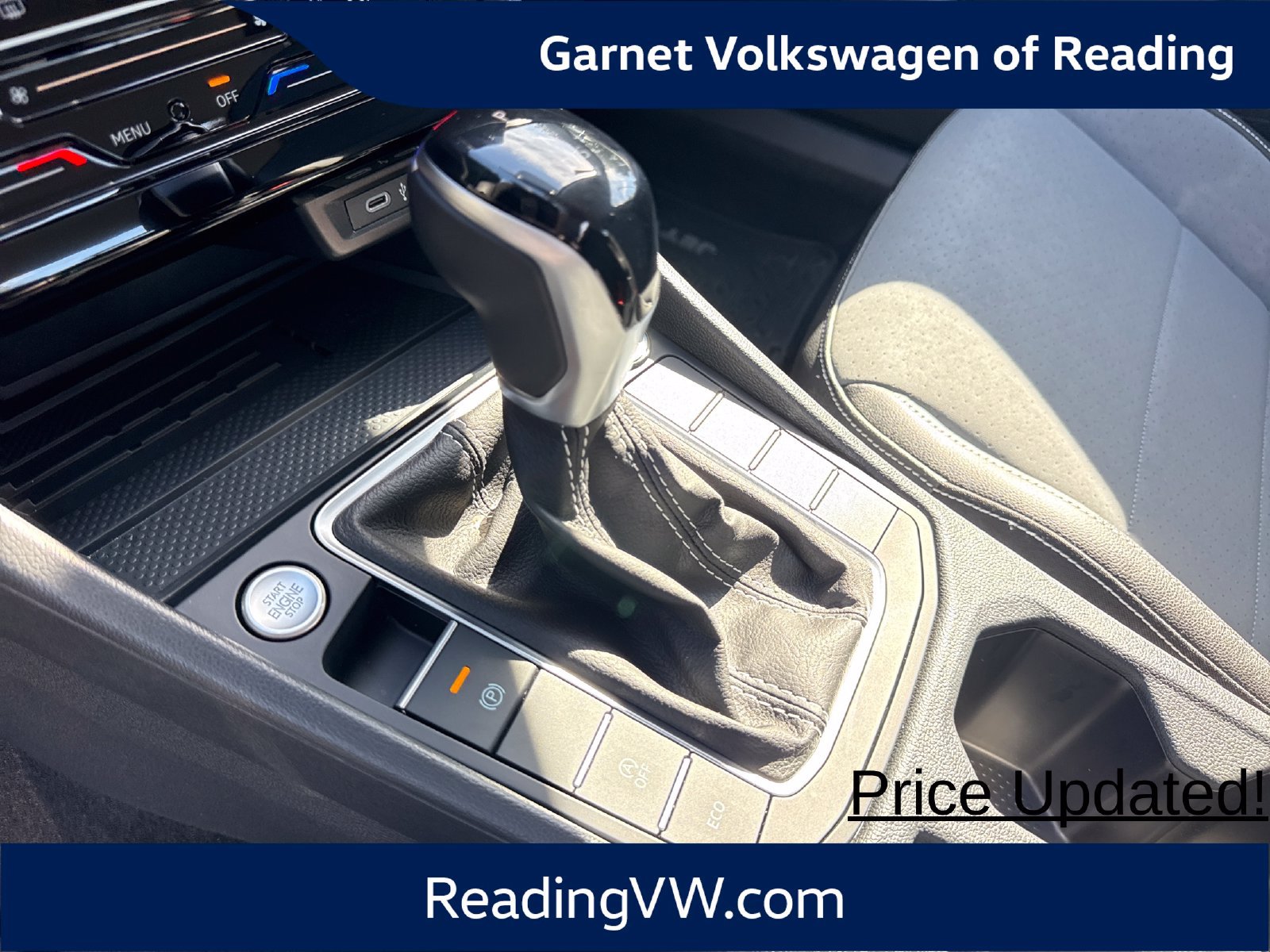 Certified 2025 Volkswagen Jetta SE FWD image 23