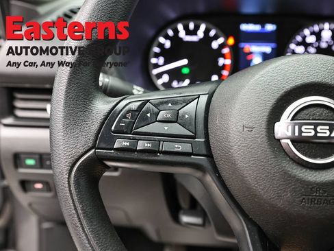Used 2025 Nissan Sentra S FWD image 14