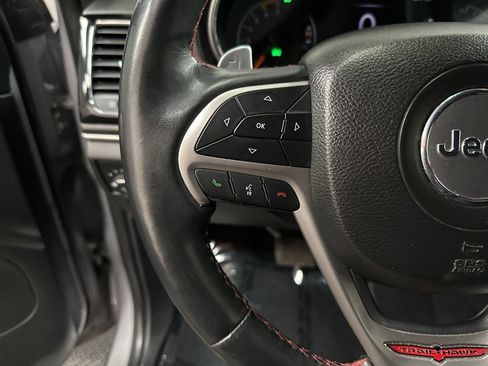 Used 2019 Jeep Grand Cherokee Trailhawk image 17