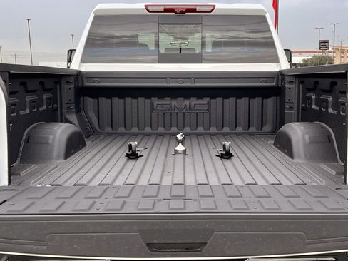 New 2026 GMC Sierra 2500 AT4X image 28