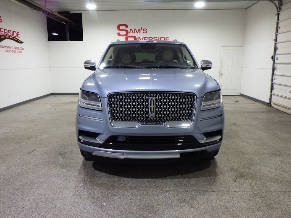 Used 2019 Lincoln Navigator Black Label AWD/4WD image 6