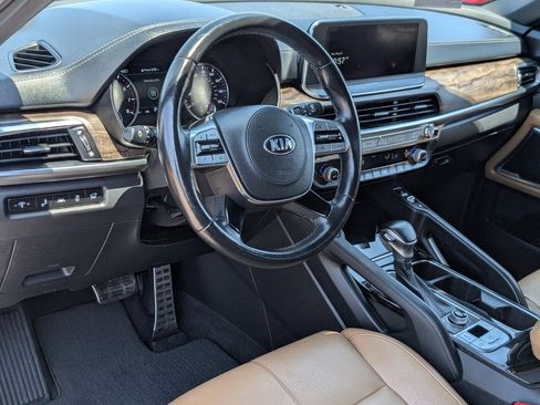 Used 2020 Kia Telluride SX w/ Towing Package AWD/4WD image 15