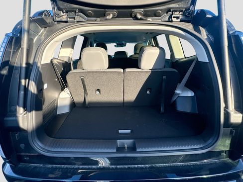 New 2026 Hyundai Ioniq 9 SEL image 19