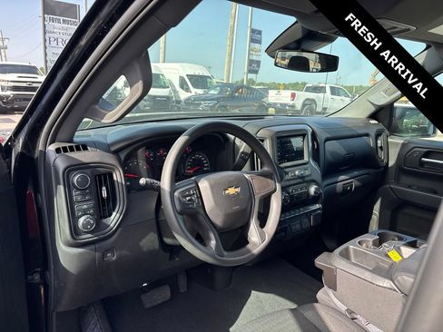Used 2024 Chevrolet Silverado 1500 Custom w/ LPO, Dark Essentials Package AWD/4WD image 15