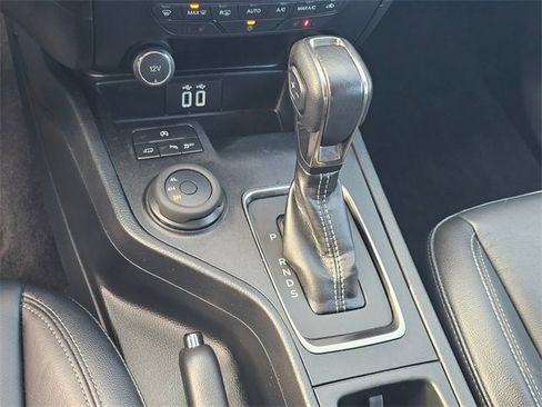 Used 2020 Ford Ranger Lariat w/ Equipment Group 501A Mid image 23