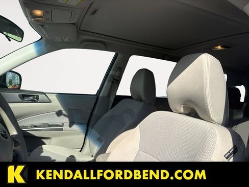 Used 2012 Subaru Forester 2.5X Premium w/ All-Weather Pkg AWD/4WD image 12