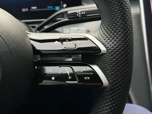 Used 2024 Mercedes-Benz C 300 4MATIC Sedan image 18