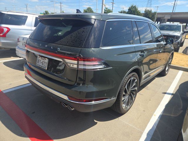 Used 2022 Lincoln Aviator Reserve w/ Equipment Group 201A RWD image 4