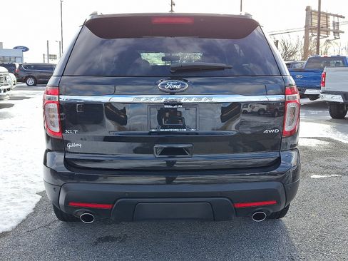 Used 2015 Ford Explorer XLT w/ Equipment Group 202B image 5