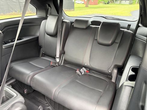 Used 2023 Honda Odyssey Sport image 12