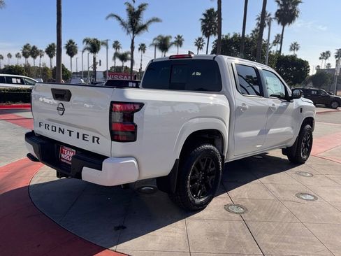 New 2026 Nissan Frontier SV w/ All-Weather Content Package image 7