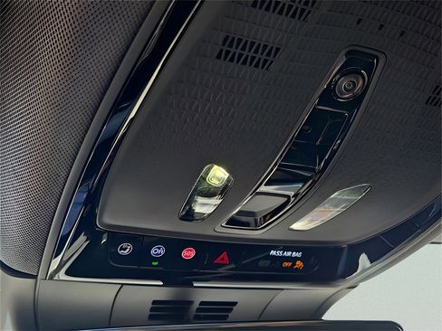 New 2025 Cadillac Optiq Sport 1 image 18