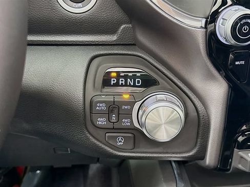 Used 2026 RAM 1500 Laramie w/ Bed Utility Group AWD/4WD image 17