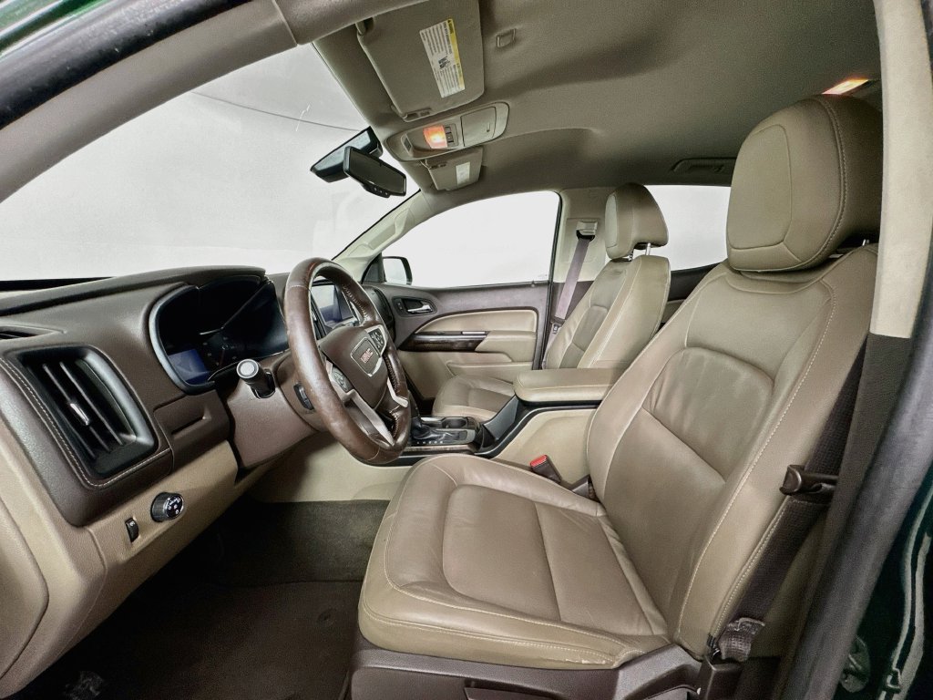 Used 2015 GMC Canyon SLT RWD image 21