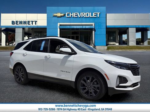 Used 2024 Chevrolet Equinox RS FWD image 1