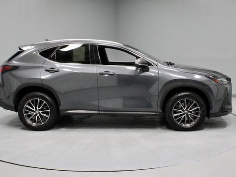 Used 2023 Lexus NX 350 AWD image 12