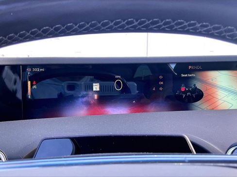 Used 2024 Lincoln Nautilus Reserve w/ Equipment Group 203A image 18