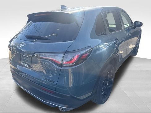 Used 2024 Honda HR-V Sport image 7