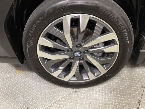 Certified 2025 Subaru Forester Touring w/ Popular Package - Touring AWD/4WD image 22
