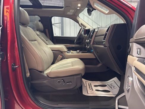 Used 2018 Ford Expedition XLT w/ Equipment Group 202A image 29